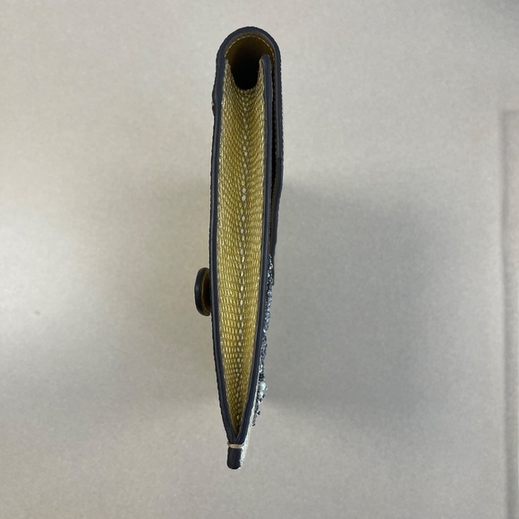 Gucci Gold Laminated Lizard Clutch w/ Crystal Dragonfly Embellishments-Preloved - Picture 8 of 14